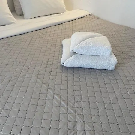 Aparthotel Aqua Serenity Luxury Santorini *